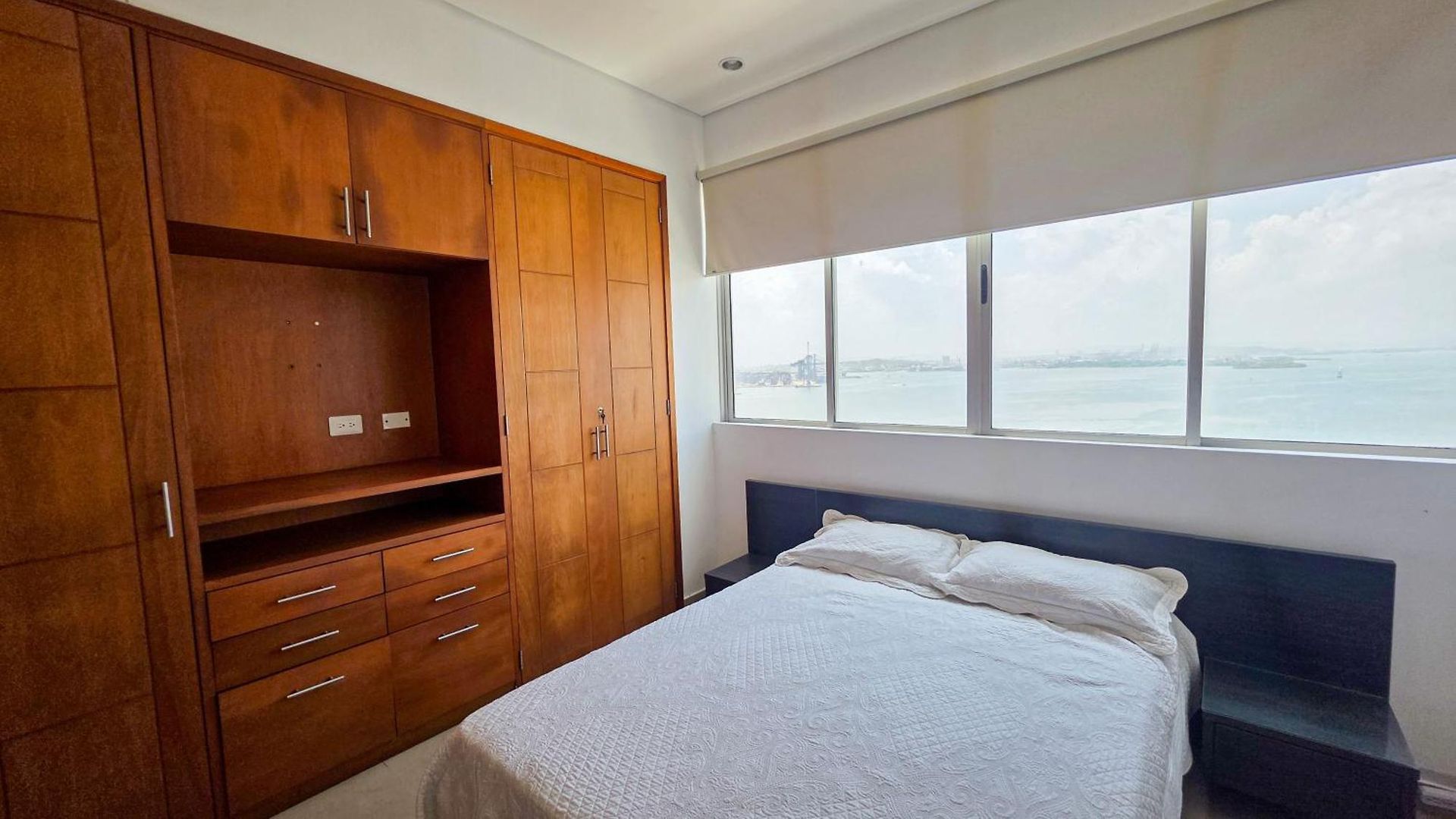 Apartamento Modern 2br With Ocean View Walk To 16th Floor Bocagrande Cartagena